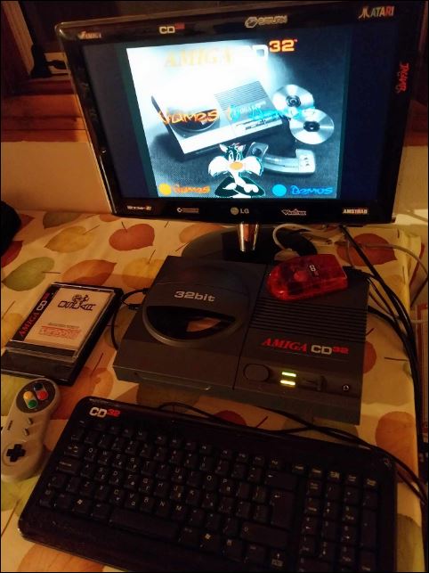 Gaming with with the Amiga CD32...